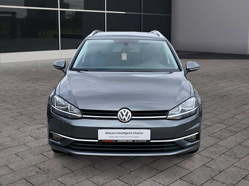 Volkswagen Golf Variant Join AAC NAVI LED Anhängerkupplung