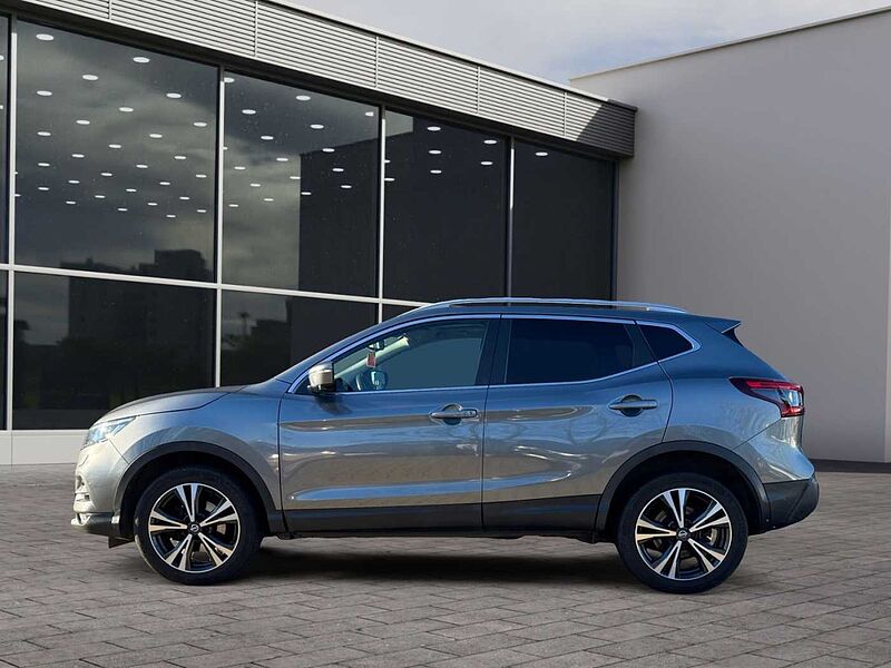 Nissan Qashqai 1.6 DIG-T N-Connecta Design-Paket beh. FS NAVI