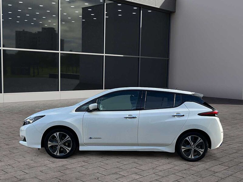 Nissan Leaf 40KW TEKNA | KLIMA | NAVI | WINTERPAKET