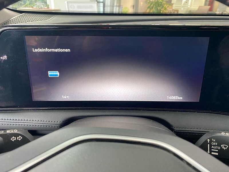 Nissan Ariya 63kWh 22kW-Lader NAVI NISSAN CONNECT STANDKLIMA -HEIZUNG