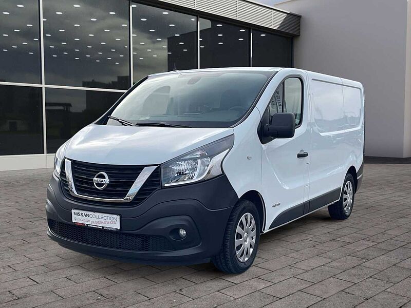 Nissan NV300 Kasten L1H1 2,7t MT COM 146 PS KLIMA KAMERA NAVI Comfort