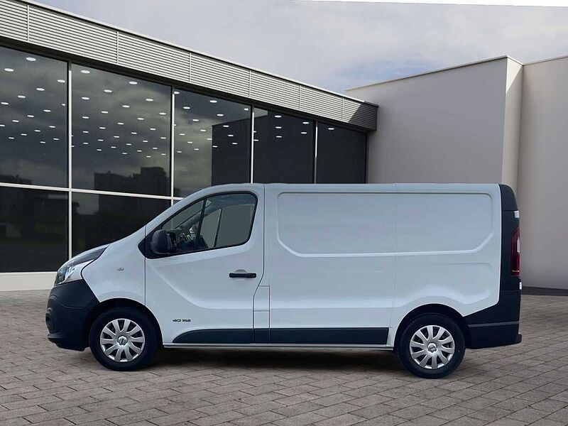 Nissan NV300 Kasten L1H1 2,7t MT COM 146 PS KLIMA KAMERA NAVI Comfort