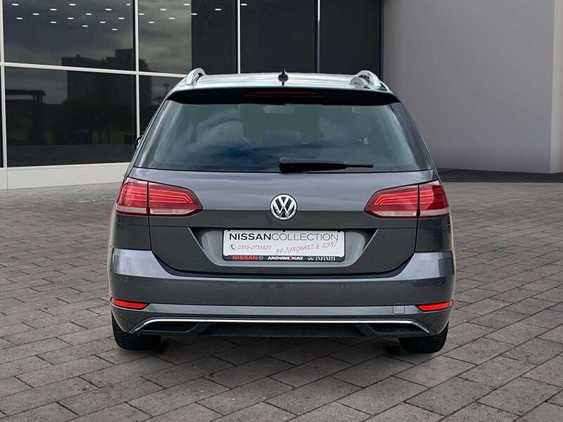 Volkswagen Golf Variant Join AAC NAVI LED Anhängerkupplung